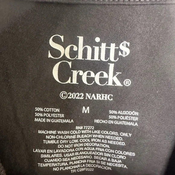 Schitts Creek tee - size Medium - Picture 3 of 5